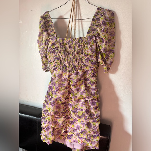 Zara ruched bodycon floral dress - Picture 2 of 5